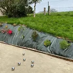 Des Pommiers Avec Terrain De Petanque Ferienhaus *
