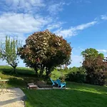 Des Pommiers Avec Terrain De Petanque Holiday home Le Fresne-Poret