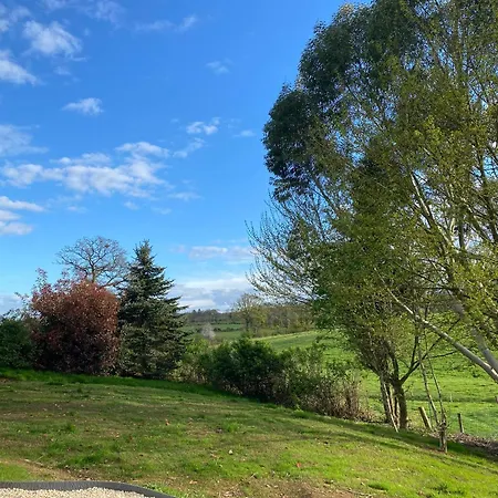 Des Pommiers Avec Terrain De Petanque Дом отдыха Le Fresne-Poret