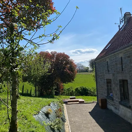 Feriehus Des Pommiers Avec Terrain De Petanque