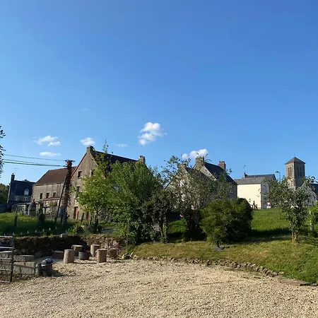Des Pommiers Avec Terrain De Petanque Ferienhaus *