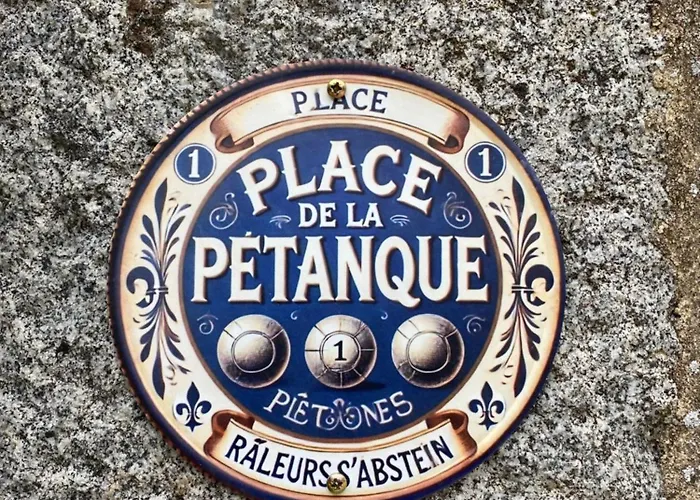 Des Pommiers Avec Terrain De Petanque Holiday home Le Fresne-Poret