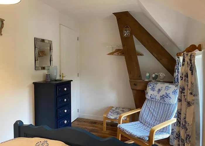 Des Pommiers Avec Terrain De Petanque Holiday home