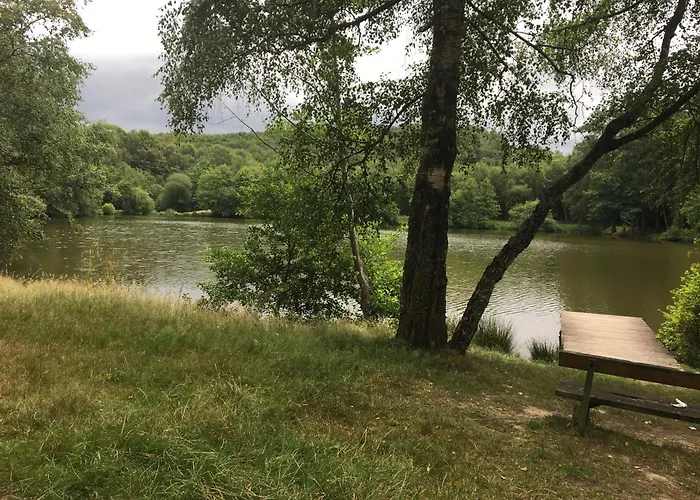 Сasa de vacaciones Des Pommiers Avec Terrain De Pétanque *