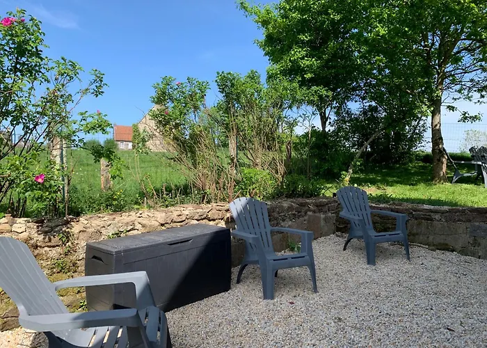 بيت للعطل Des Pommiers Avec Terrain De Petanque